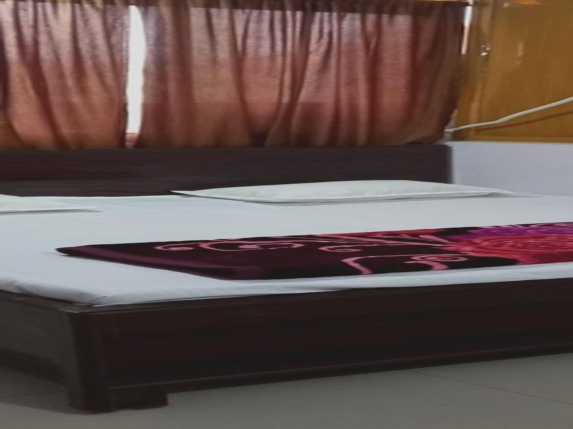 פאטנה Hotel O Rr Guest House מראה חיצוני תמונה